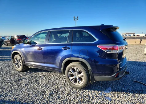 2015 Toyota Highlander Le Plus from USA, damaged, VIN 5TDBKRFHXFS200703